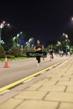 Runner Photo 4284458