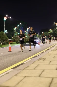 Runner Photo 4284459