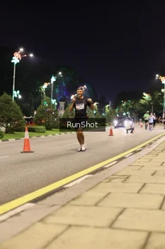 Runner Photo 4284473