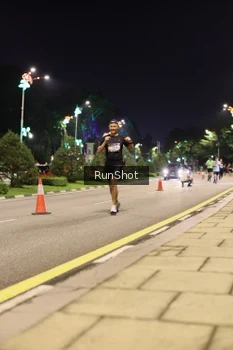 Runner Photo 4284477