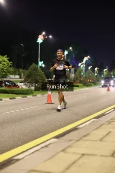 Runner Photo 4284478