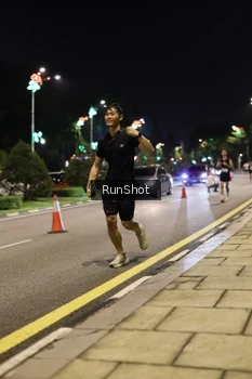 Runner Photo 4284558