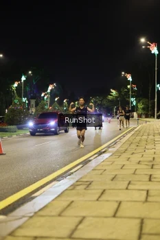 Runner Photo 4284578