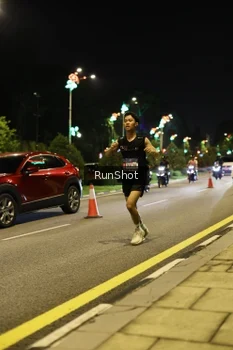 Runner Photo 4284592