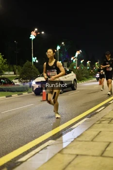 Runner Photo 4284594