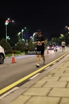 Runner Photo 4284605