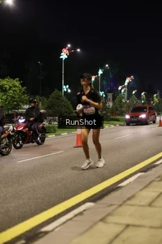 Runner Photo 4284627