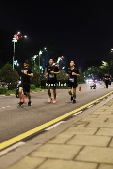 Runner Photo 4284629