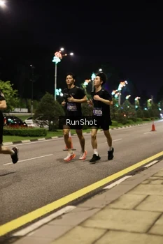 Runner Photo 4284631