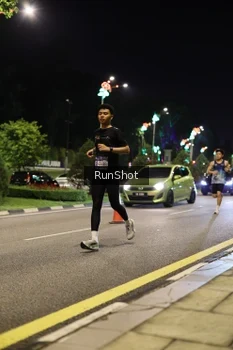Runner Photo 4284682