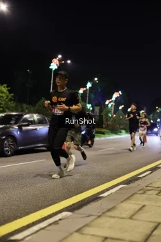 Runner Photo 4284695