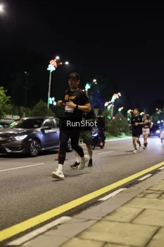 Runner Photo 4284698