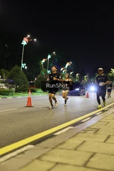 Runner Photo 4284702