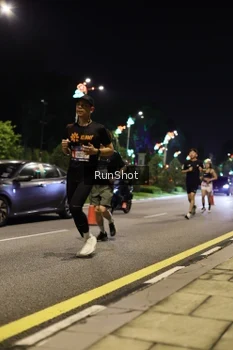 Runner Photo 4284707