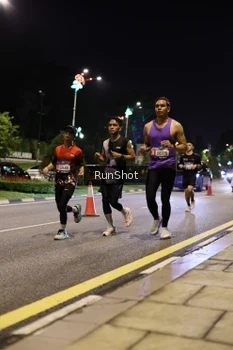 Runner Photo 4284783