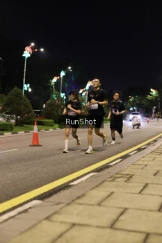 Runner Photo 4284793