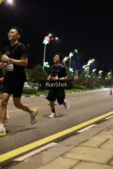 Runner Photo 4284805