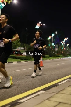 Runner Photo 4284806