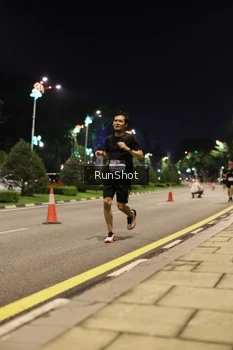 Runner Photo 4284932