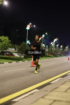 Runner Photo 4284934