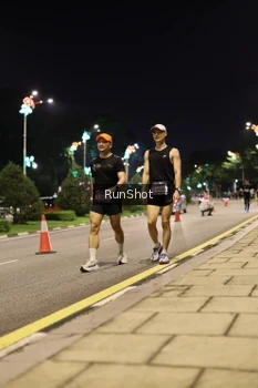 Runner Photo 4285004