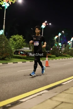 Runner Photo 4285029