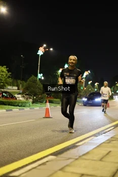 Runner Photo 4285036