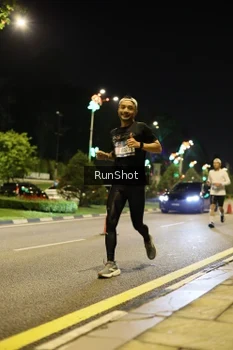 Runner Photo 4285042