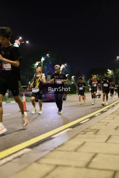 Runner Photo 4285113