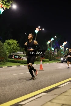 Runner Photo 4285182