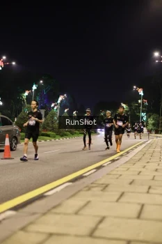 Runner Photo 4285186