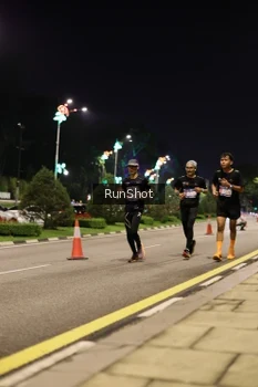 Runner Photo 4285195