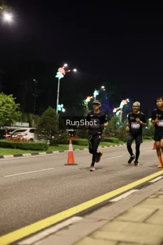 Runner Photo 4285200