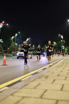 Runner Photo 4285534