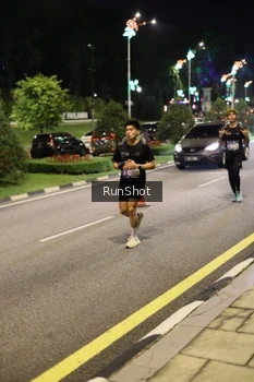 Runner Photo 4285660