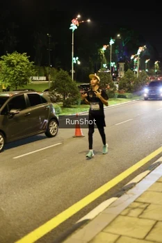 Runner Photo 4285672