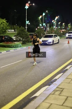 Runner Photo 4285682