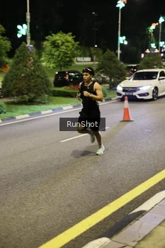Runner Photo 4285685