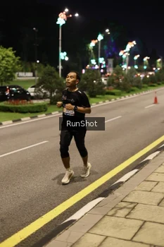 Runner Photo 4285690