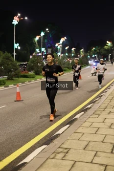 Runner Photo 4285702