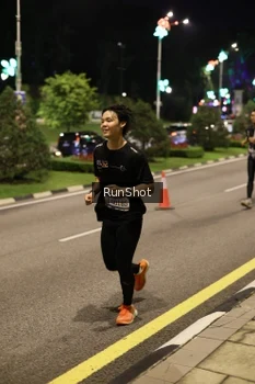 Runner Photo 4285703