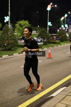 Runner Photo 4285704