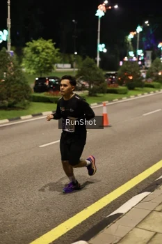 Runner Photo 4285723