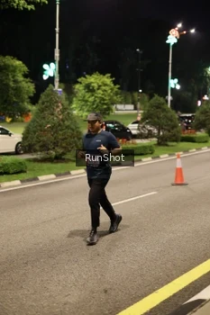 Runner Photo 4285766