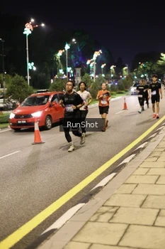 Runner Photo 4285779