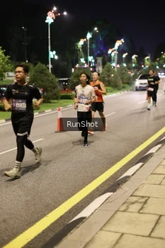 Runner Photo 4285790