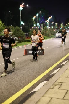 Runner Photo 4285795