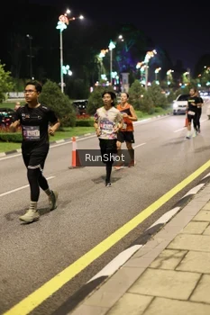 Runner Photo 4285797
