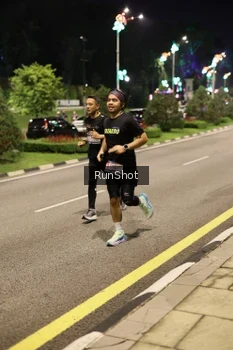 Runner Photo 4285819