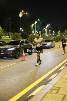 Runner Photo 4285846